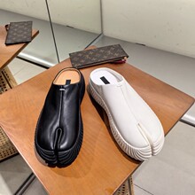 �W��վXJŮЬ26���r�з�ֺܛ�^��ţƤ�A�^���e���m�p��װ��^��Ь