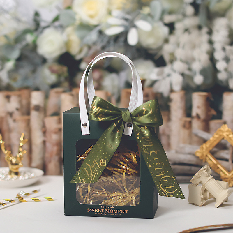 Bolsa de papel de ventana al por mayor estilo ins bolsa de papel de tamaño pequeño bolso de regalo de mano bolso de regalo transparente bolsa de regalo de tarjeta blanca