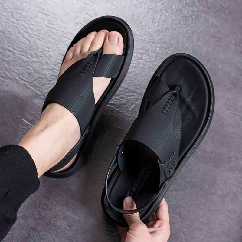Dép sandal nam quai ngang mềm mại, hở ngón, đế bệt 1,5 cm, đi biển và dạo phố — 55216 màu đen