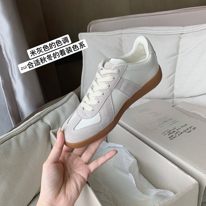In Stock~ Grape Ma Style Retro Hong Kong Style Round-Toe Color-Block Casual Sneakers Lace-Up German Training White Shoes for Women Autumn and Winter