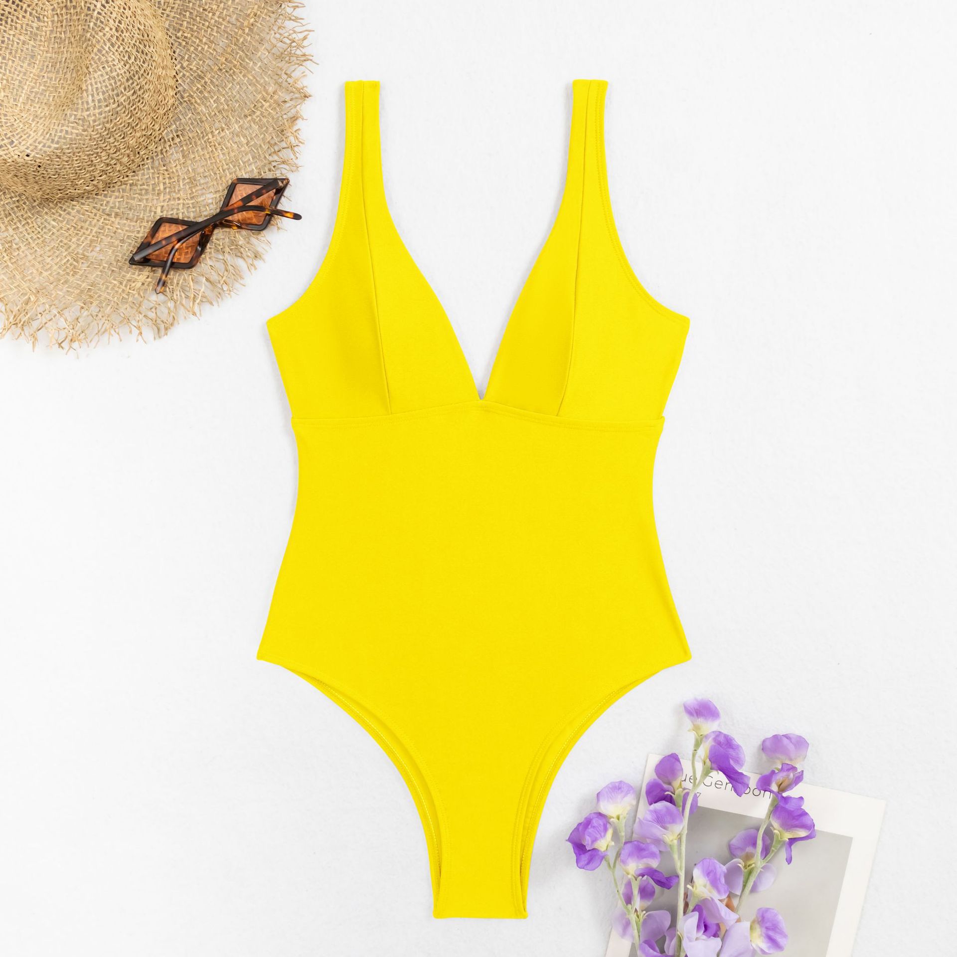 Women's Simple Style Solid Color 1 Piece One Piece Swimwear display picture 7