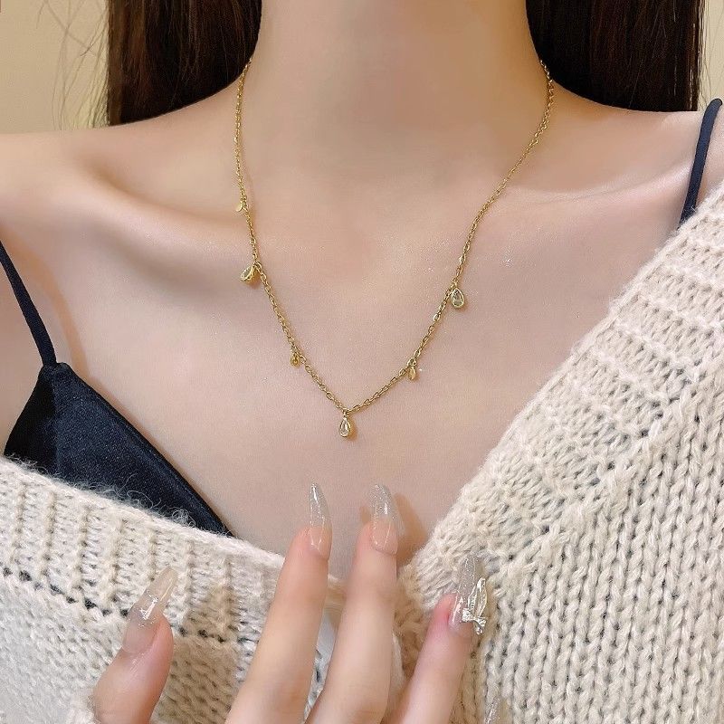 Collar de diamantes de imitación geométricos de acero de titanio con gota de agua, diseño simple y de moda, nuevo collar de clavícula, pulsera de lujo ligero en