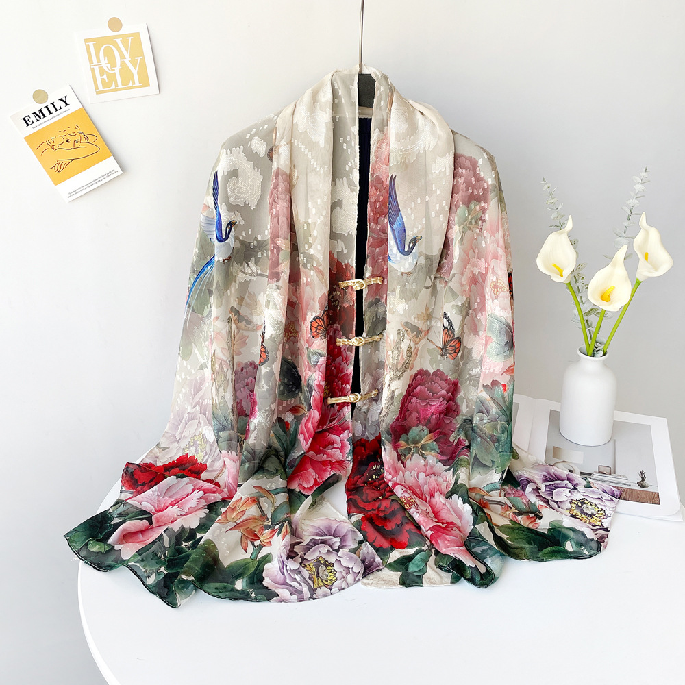 Neuer Sonnenschutz-Schal aus hohlem Seidenschal für Damen mit Pfingstrosen-Print in Gold_voghion.com