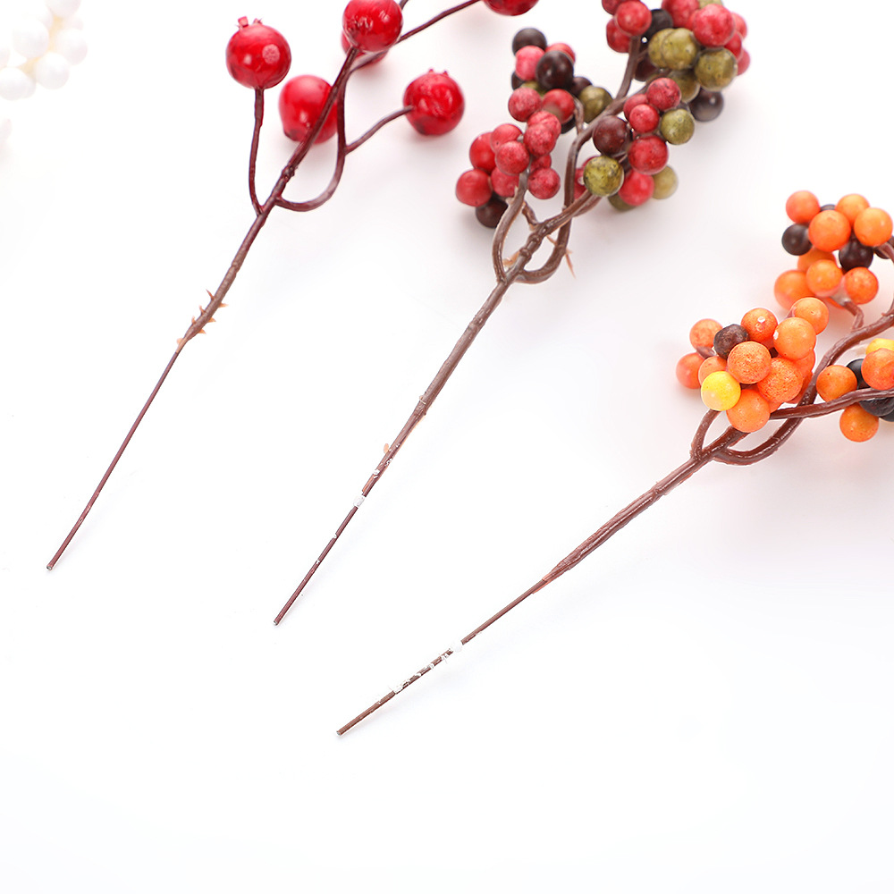 Christmas decoration supplies living room home holiday decoration simulation Christmas rich fruit red fruit cuttings wholesale 3