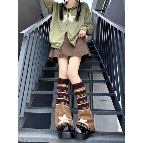 Autumn and Winter British Retro Style Socks with Brown Stripes, Stars, Bellows Leggings, Double-Sided Wearable, Hot Girl's Pile Socks