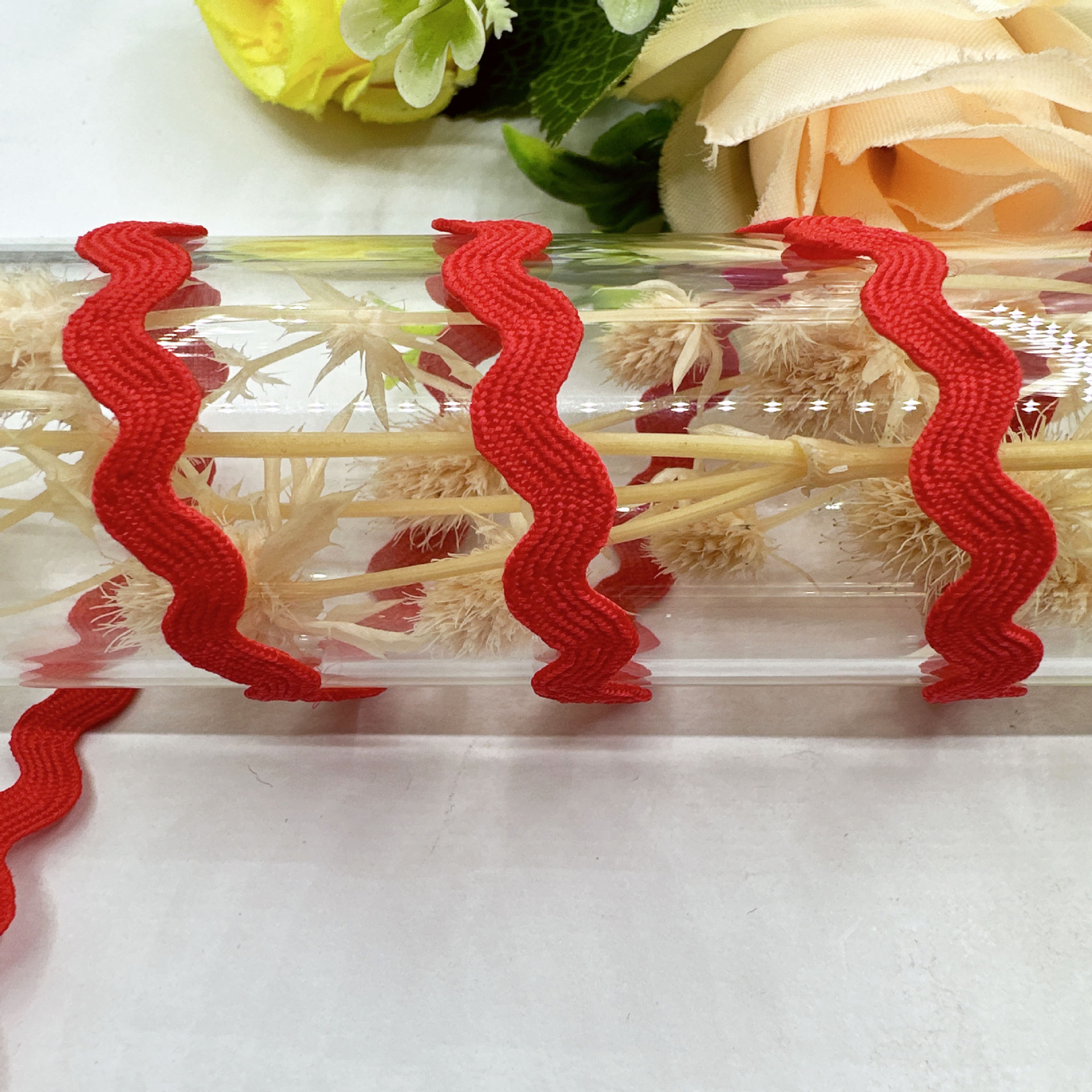 En stock mm onda de color sólido en forma de S borde curvo encaje cinta cortina sombrero ropa para niños accesorios de la boda accesorios de la ropa