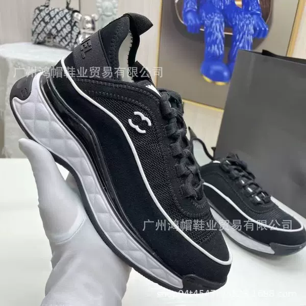 Mesh black