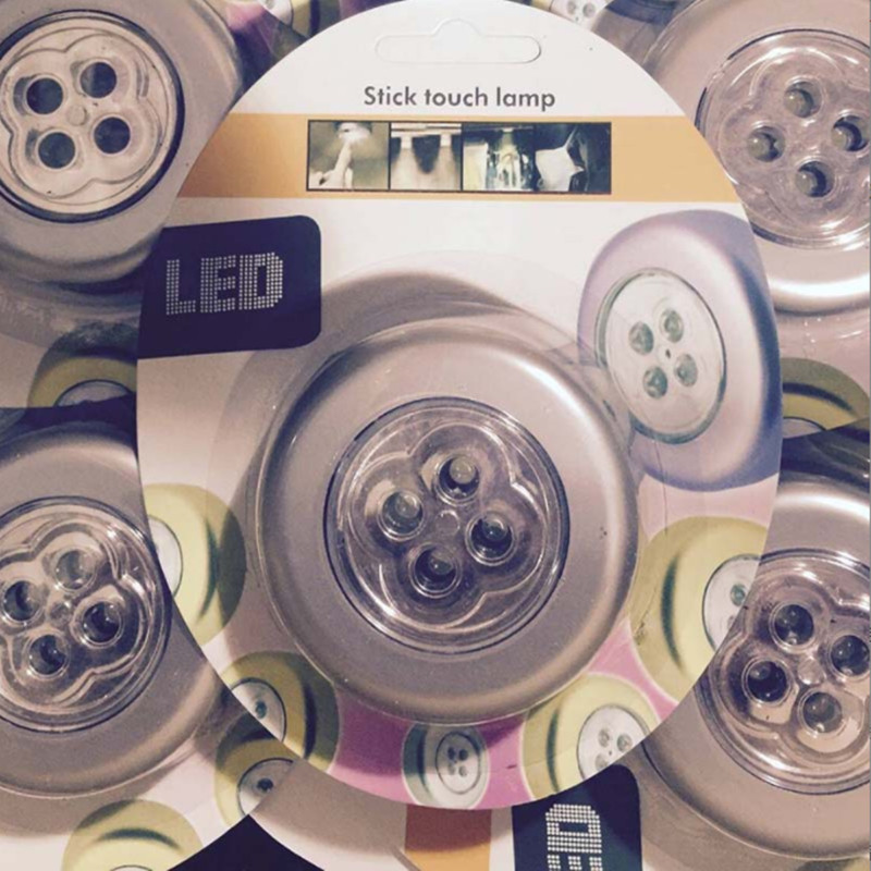Creative Round Touch Light3 LEDPush Light Car Pat Light Car Night Light Paste Wardrobe Reading Light