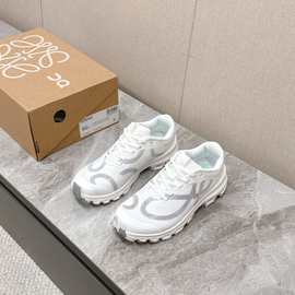 跨境专供网面透气运动跑步鞋女缓震舒适低帮高品质休闲鞋白色时尚