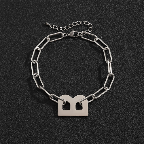 Titanium steel letter bracelet for men in Europe and America, punk versatile fashionable geometric hollow large letter B jewelry