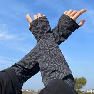 Ice Sleeves Men's Sunscreen Sleeves Women's Summer UV-resistant Loose Thin Ice Silk Sleeves Driving Cycling Hand Sleeves