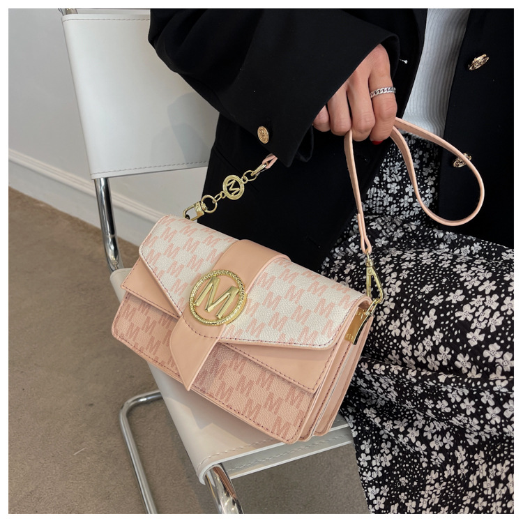 Unterarmtasche für Frauen 2023 neuer Stil französische Nische High-End-Modekette Umhängetasche beliebte kleine quadratische Tasche_voghion.com