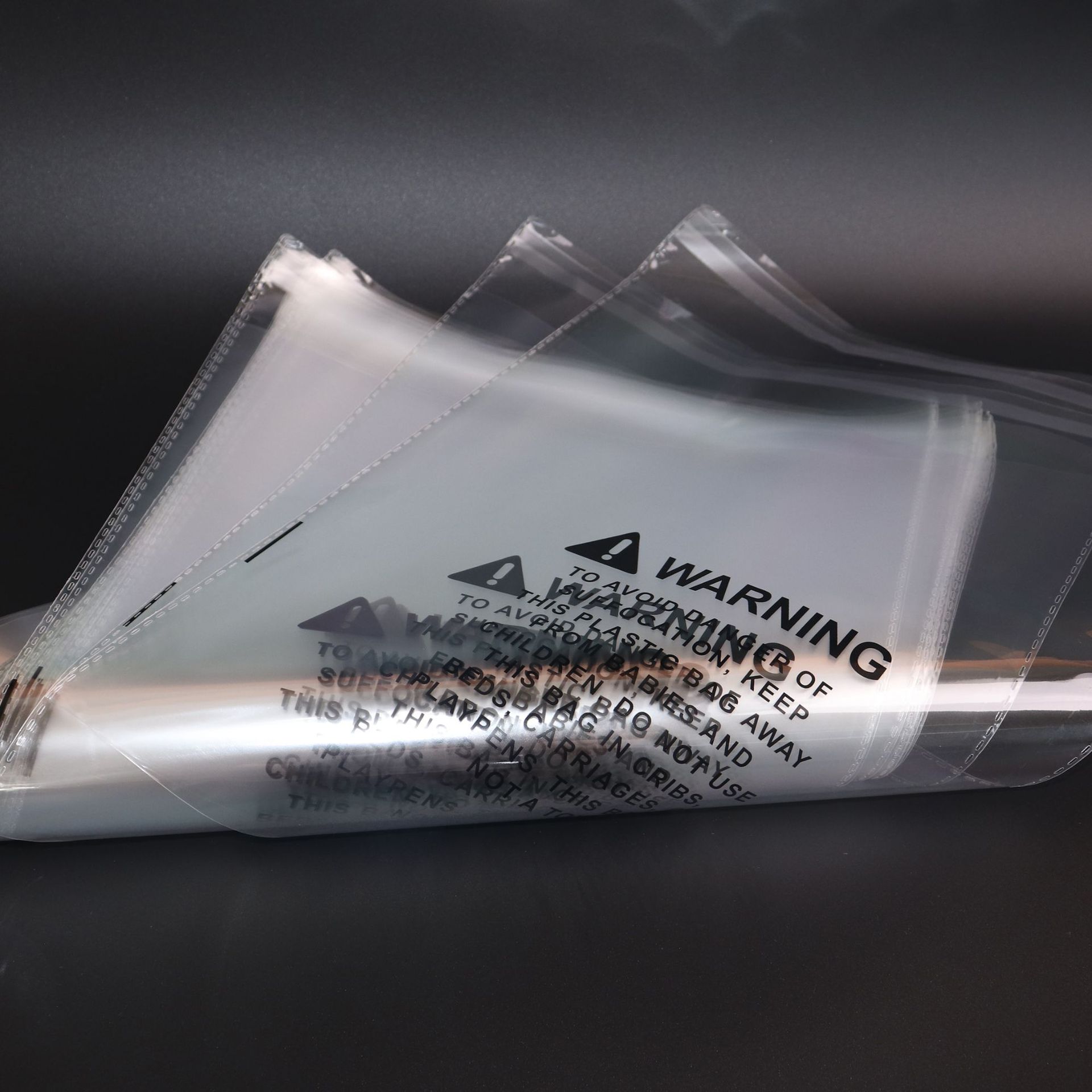 Impresión transfronteriza anti-asfixia advertencia bolsa opp embalaje de plástico transparente bolsa autoadhesiva impresión bolsa de plástico