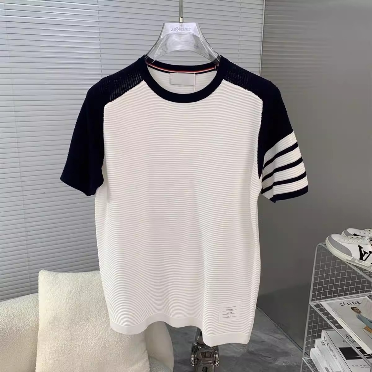T-shirt de manga corta para hombres TB insertado rayas tricolores cuatro barras viejas líneas de hielo de verano fábrica transfronteriza al por mayor