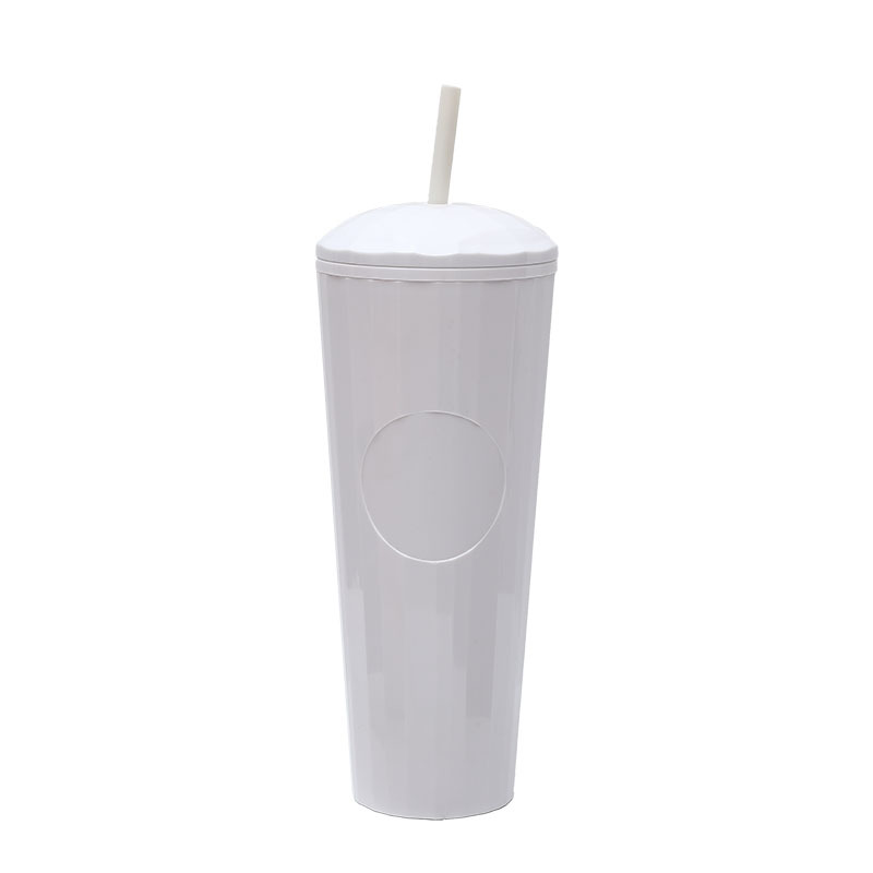 Suministro directo de fábrica nueva taza de bebida directa taza de agua spot taza de paja taza de plástico creativo femenino de verano taza de bebida fría portátil