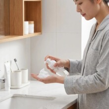 ����ʽϴ���̴�����ϴ�lˮϴ��Һ��ԡ100ml Ľ˹��ĭ���b��������