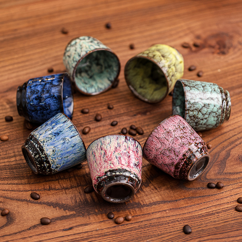 Tasse à thé en céramique de qualité supérieure, personnalisable, pour savourer un café léger et raffiné, inspiré de l'espresso du Moyen-Orient._voghion.com