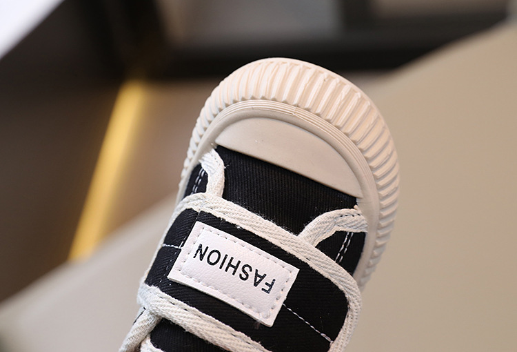 2024 Vår och höst Barncanvas Pojkar Casual Shell Head Girls Cookie Mjuk sula Babyskor_voghion.com