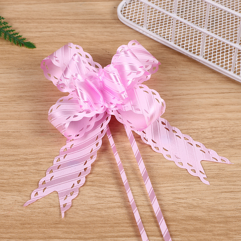 Comercio exterior Venta caliente 30 hueco impreso encaje dibujado a mano flor Navidad cumpleaños regalo embalaje arco dibujado flor cinta