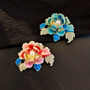 Chinese Style Enamel Peony Flower Brooch for Women, High-End Pearl Flower Corsage, Versatile Personalized Cheongsam Clothing Pin Accessories