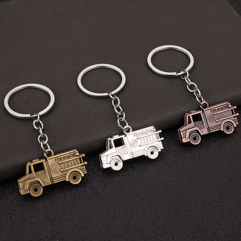 Factory supply wholesale truck model keychain travel vehicle RV car key hanging