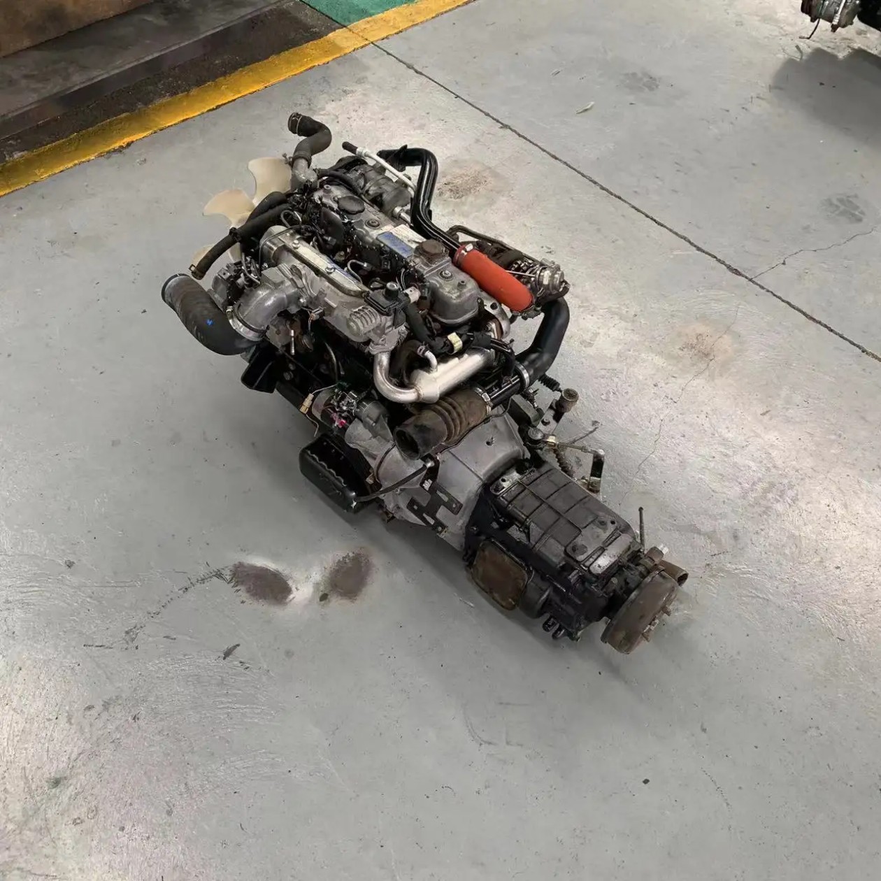Isuzu 4Jb1 Jiangling Baodian Shunda Kaiyun Qingling National Iii, Iv, and V Engine Assembly and Parts