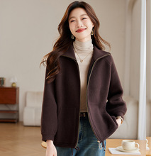 ��ɫ�p�����������＾Ů�b 2024�¿����ꋌ�����ɼӺ��aᘿ���