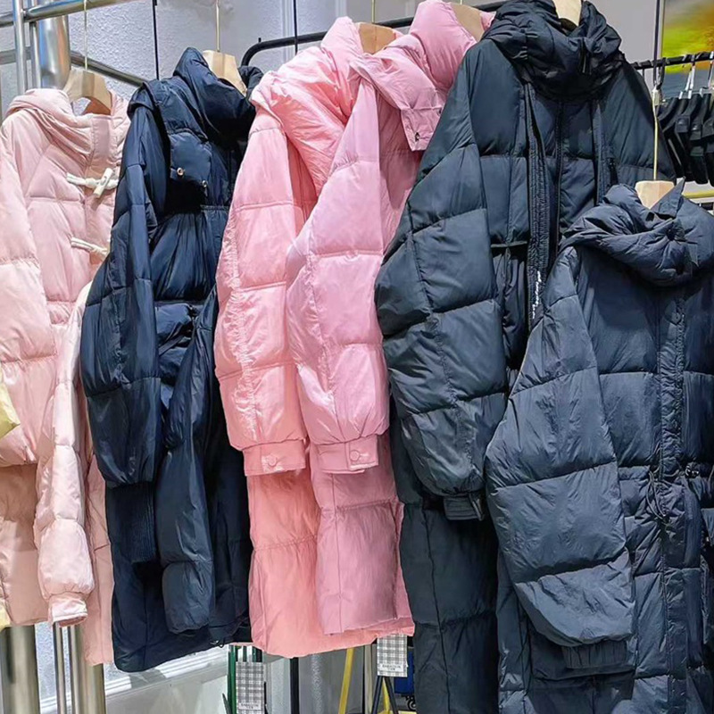25冬巴宝茵羽绒服潮流个性风中长款连帽外套专柜撤柜一手货源供应