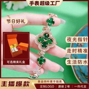 �Ͻ𱬿�r�����~���b�Ůʿ�ֱ�Ů��ʯӢ�����Ů�����S�ҬF؛