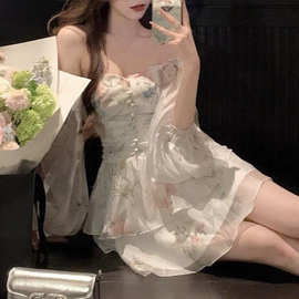超仙雪纺碎花连衣裙女夏季感气质仙女不规则裙收腰小个子短裙代发