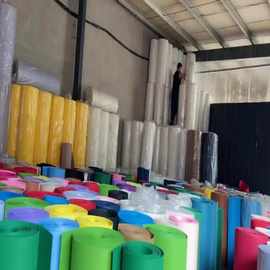2mm加厚不织布幼儿园diy手工制作材料彩色毛毡布墙贴环保无纺布