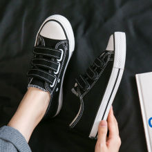 老北京布鞋女帆布鞋爆款魔术贴新款春季春秋ulzzang百搭板鞋子