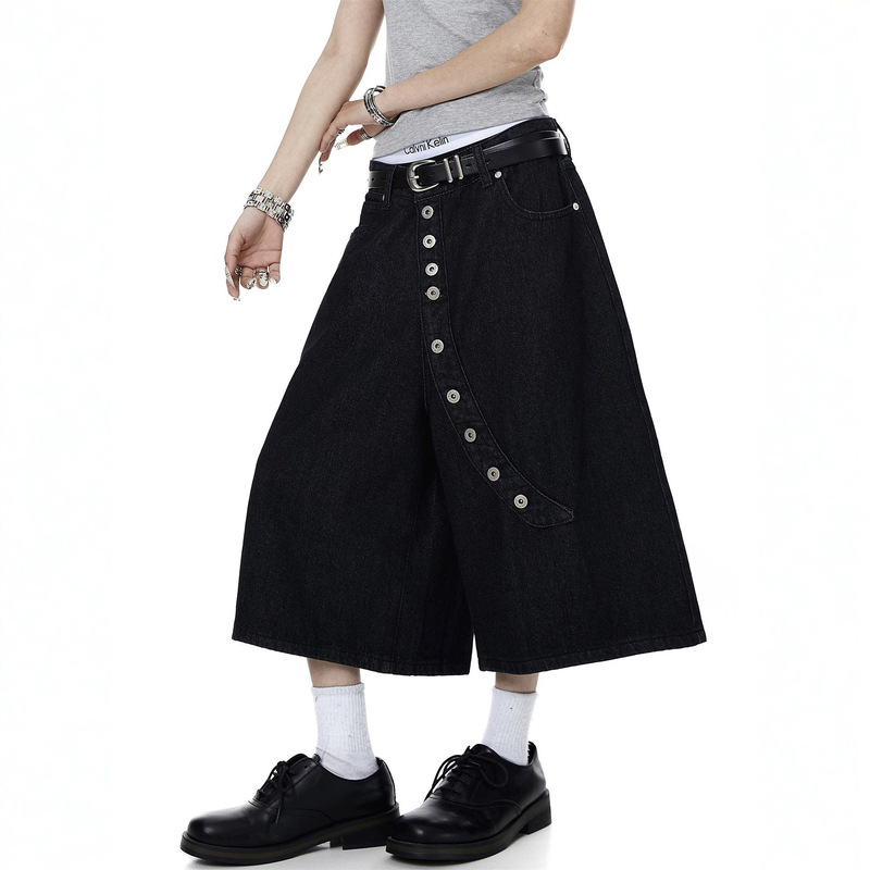 American-Style Deconstructed Diagonal Placket Buttoned Raw Denim Cropped Pants for Men, Summer Vintage Design Wide-Leg Shorts