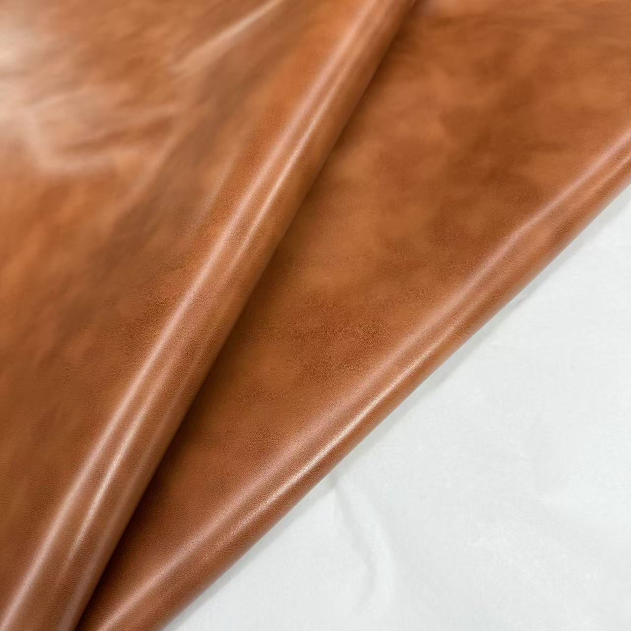 现货厂家直销云彩双色头层牛皮1.3-1.5厚鞋子钱包笔记本表带皮料