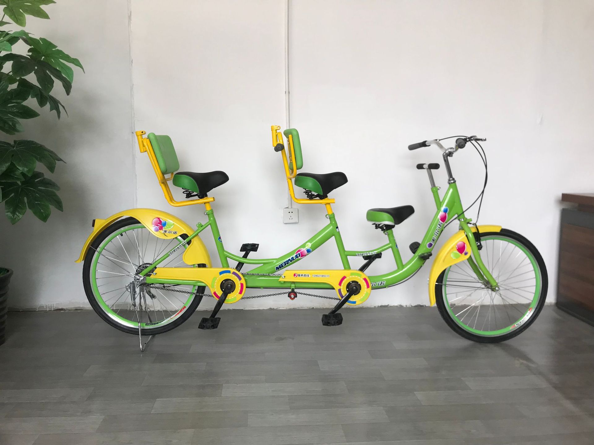 自行车,观光车,脚踏车休闲,多人骑,景区观光车,双人自行车