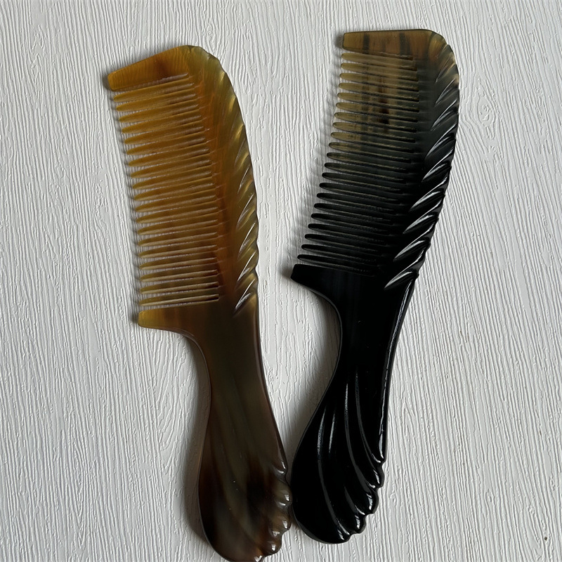 16cm Carved Ox Horn Comb Long Handle Gua Sha Hair Comb Black Flower Pattern overview