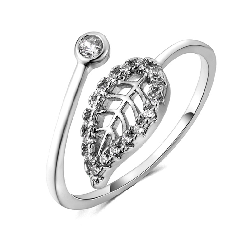 ����ʱ��С���¼�Լ������Ҷ����Ů����ָ�ٴ�¸���β��ѧ��