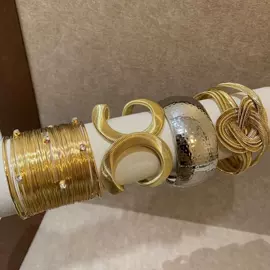 耳环;项链;耳钉