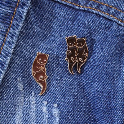 Cross border Selling Little Bear Brooch Meng things Cartoon lovely Small animals alloy Drip Metal badge clothing Accessories