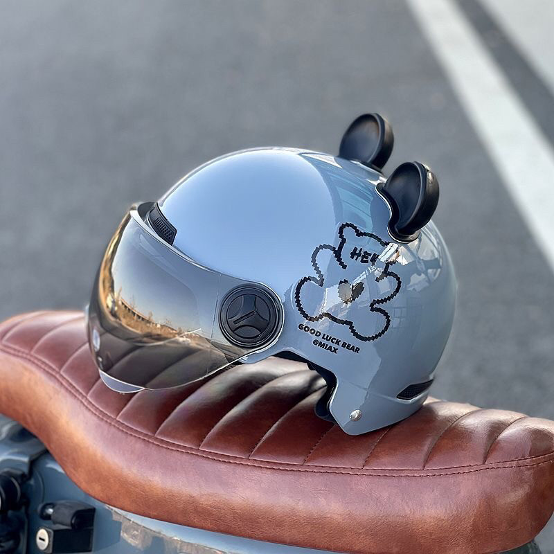 New certified electric vehicle helmet for men and women, new model for all seasons, sun protection, cute, universal half helmet, motorcycle safety helmet