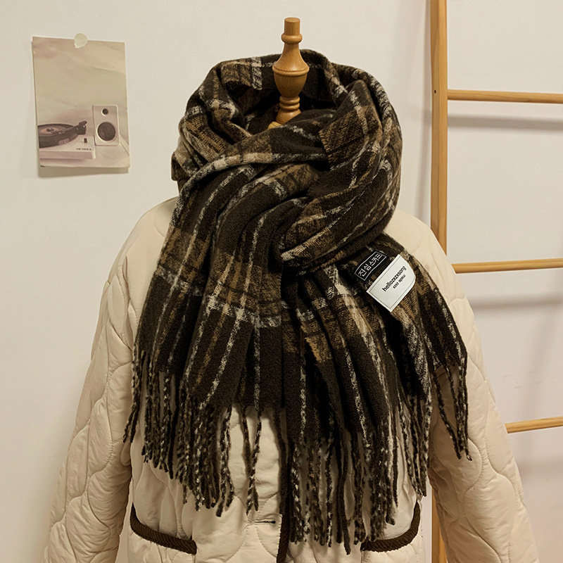 Invierno nuevo bufandas a cuadros de cachemira suave pegajosa flange collar retro grueso calentamiento al por mayor