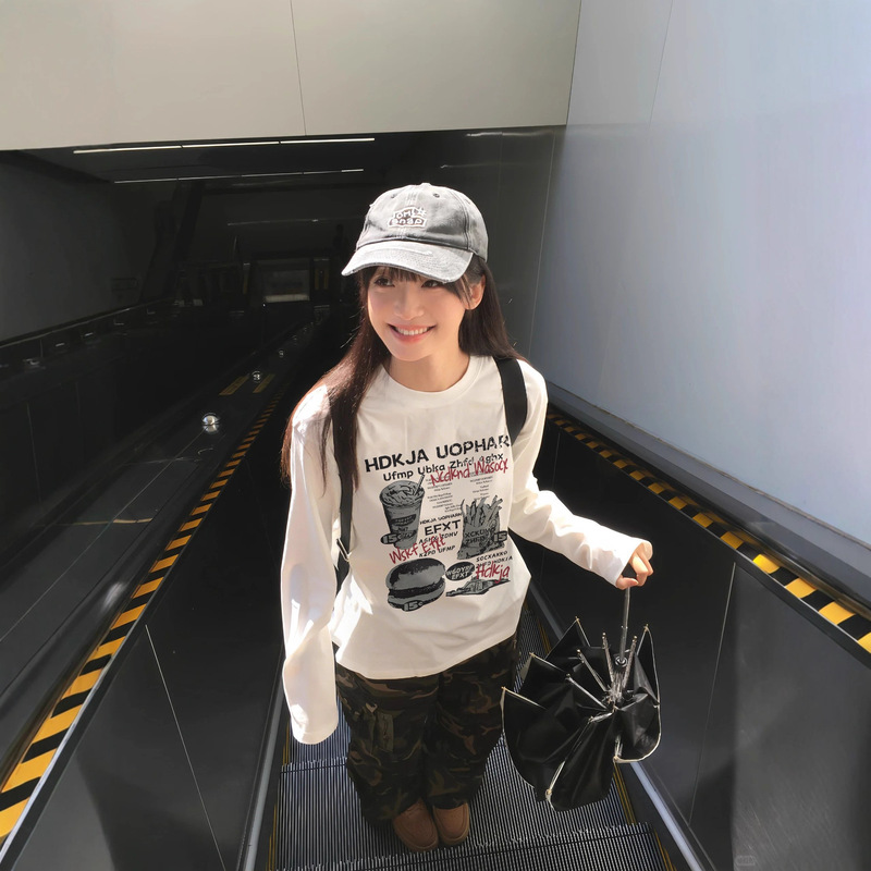 Early Autumn Good-Looking Tops 2025 New Popular Loose American Retro Long-Sleeved T-Shirt Women's White Inner Layering Shirt