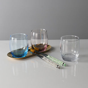 �Ƶ�ͷ����ڱ�ˢ�������⺆�s��ɫ����ˮ���͟��e�^�ͷ�ϴ����