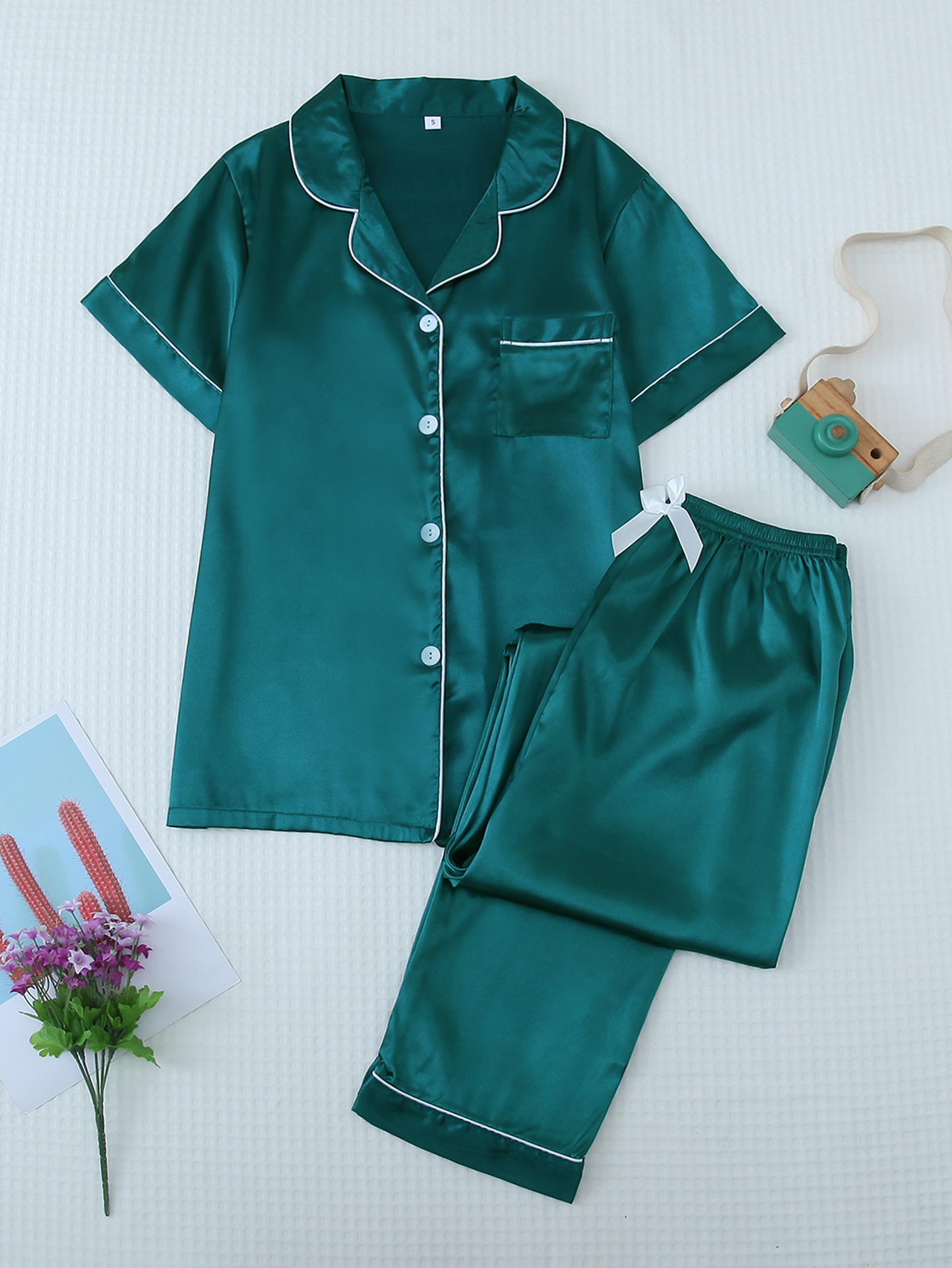 Dames satijnen nachtkleding set - korte mouwen en lange broek - zachte en comfortabele huiskleding (diverse kleuren en maten)_voghion.com
