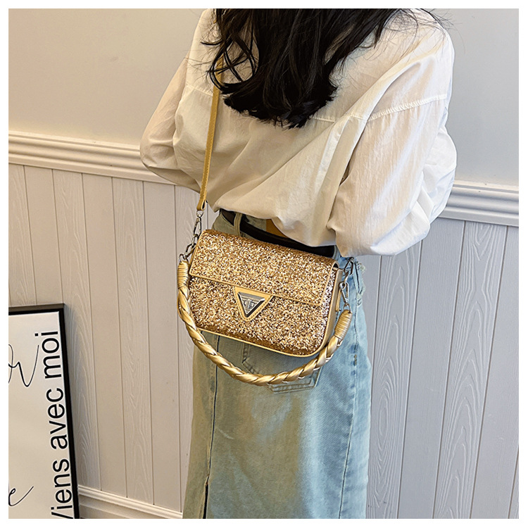 Women's Medium Sequin Solid Color Streetwear Sequins Magnetic Buckle Crossbody Bag display picture 12