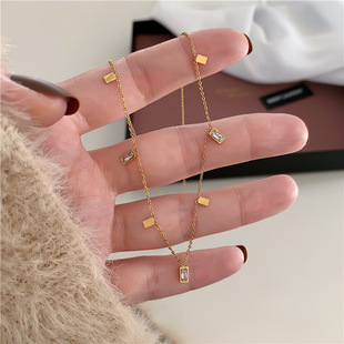 Temperament Square Crystal Tassel High-grade Light Luxury Necklace Female Zircon Diamond Fragment Gold Clavicle Chain Necklace Chain Without Falling