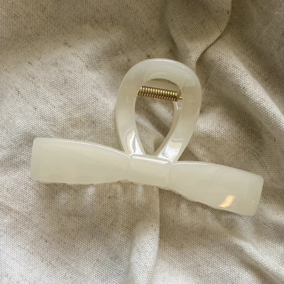 Jelly white one-word tie