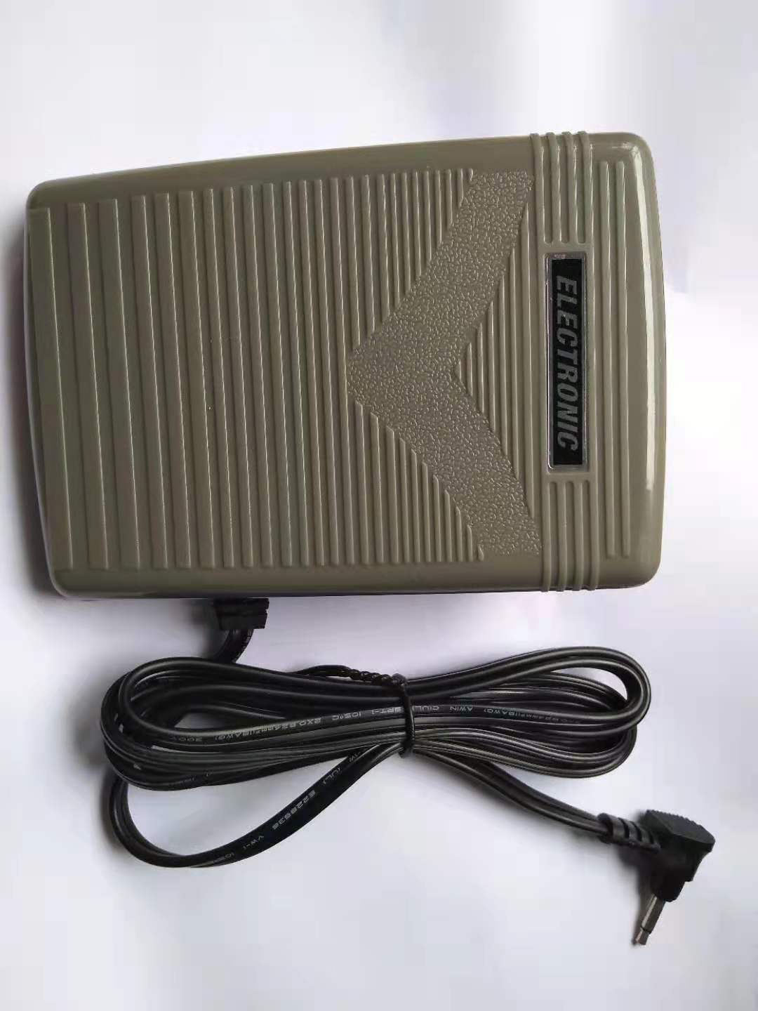 多功能缝纫机踏板  单孔弹孔踏板  家用缝纫机踏板4C-333BL