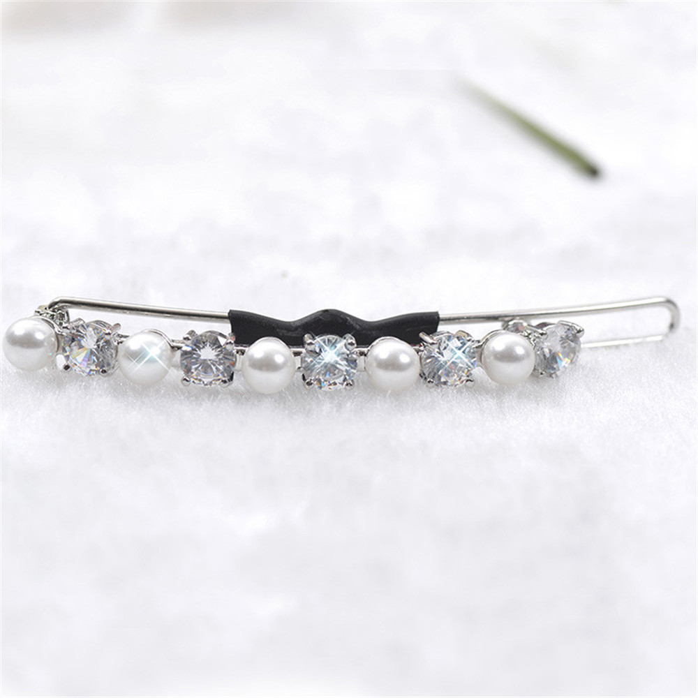 Agrafă de păr cu perle accesoriu pentru coafuri și breton_voghion.com