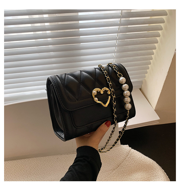 Wholesale Heart-shaped Buckle Messenger Shoulder Small Square Bag Nihaojewelry display picture 46